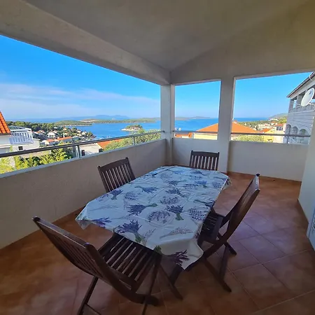 Apartman Barbaric Hvar Town